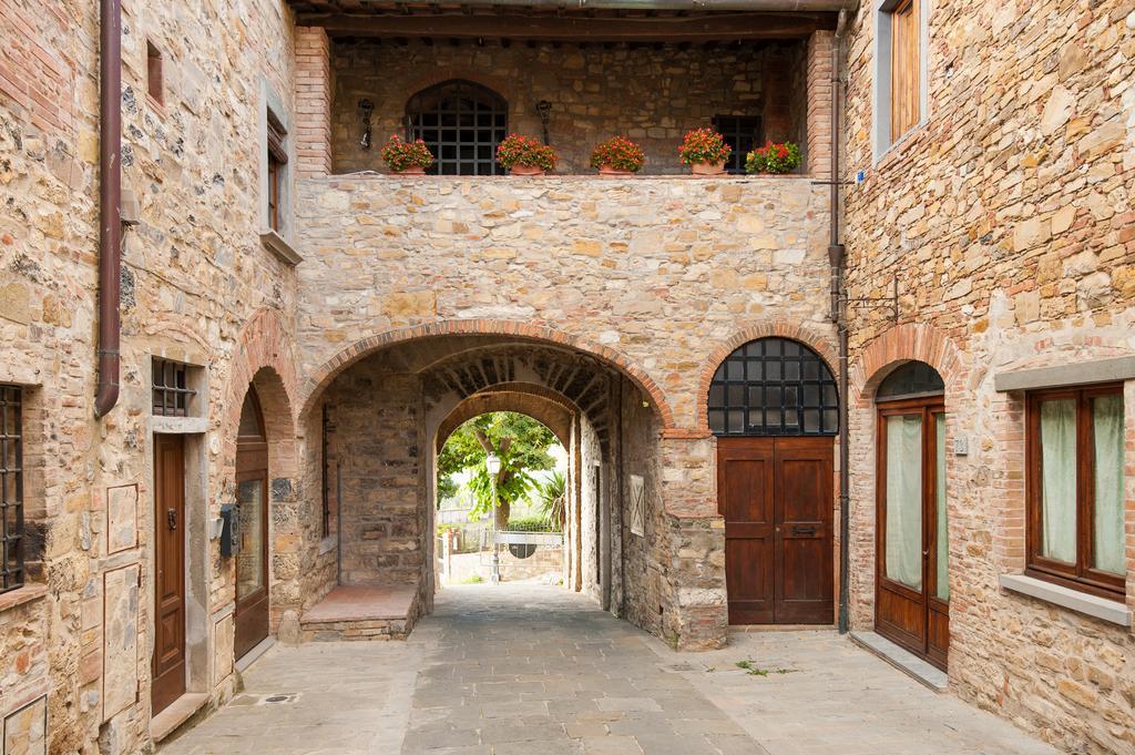 Palazzo Malaspina B&B San Donato in Poggio Екстериор снимка